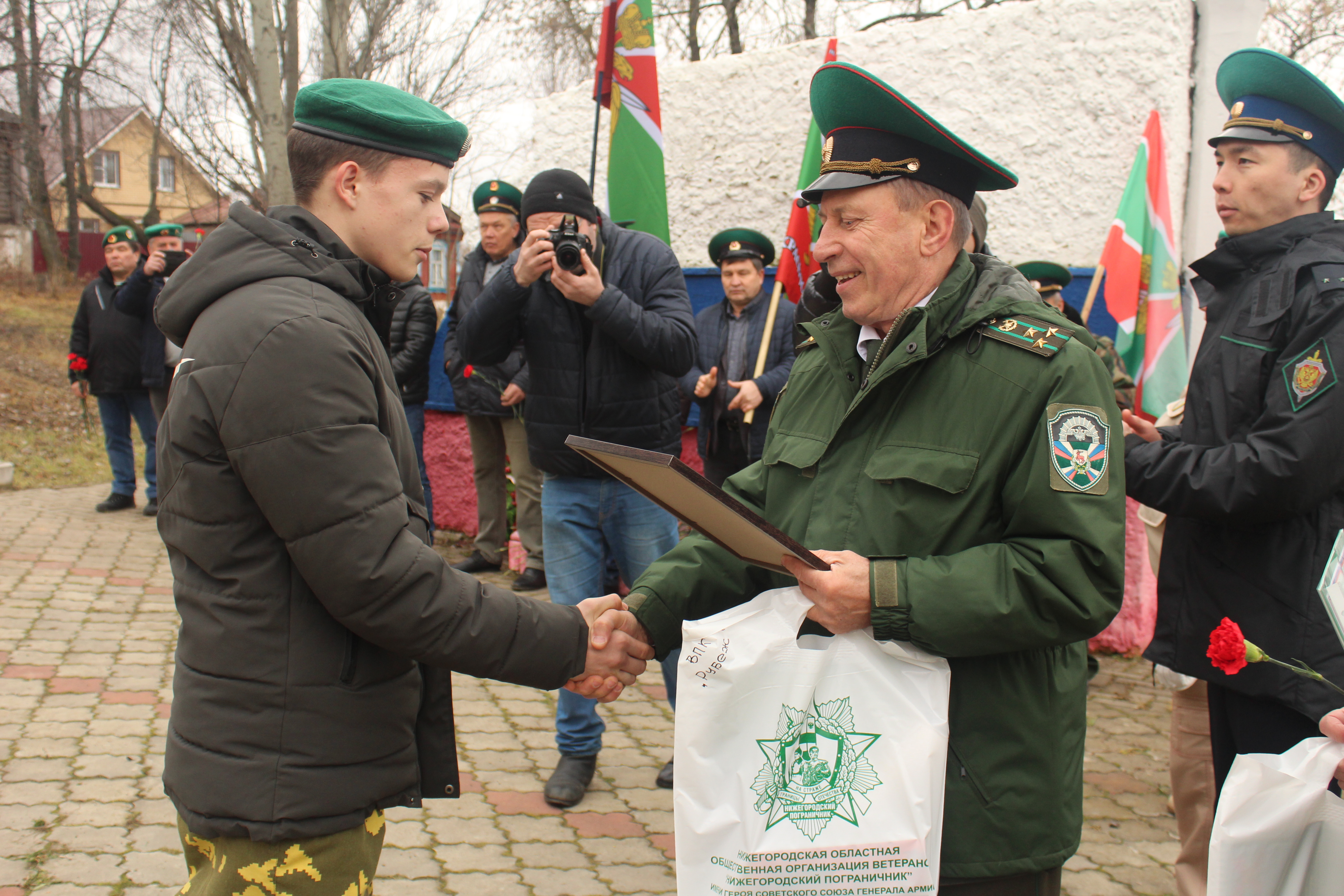 СОВЕЩАНИЕ С АКТИВОМ ОТДЕЛЕНИЙ В Г. СЕРГАЧ — Нижегородский пограничник